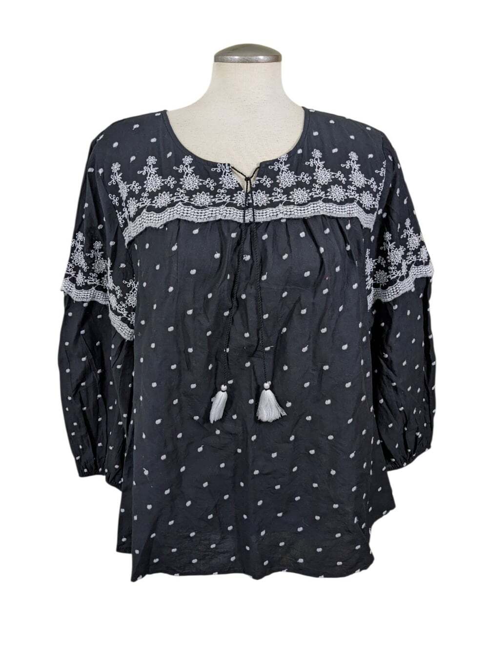OLD NAVY Womens Black White Swiss Dot Embroidered Top Blouse Peasant Large